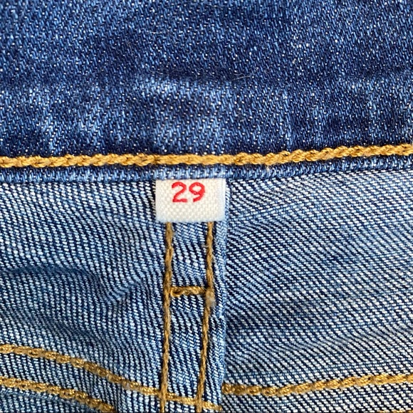 Levi High Waisted Shorts Size 29 Dark Wash - Picture 4 of 7